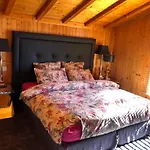 Domek alpejski Bellevue, *