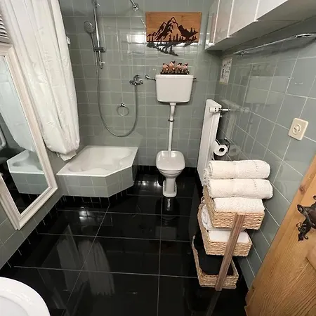 Bellevue, Horská chata *